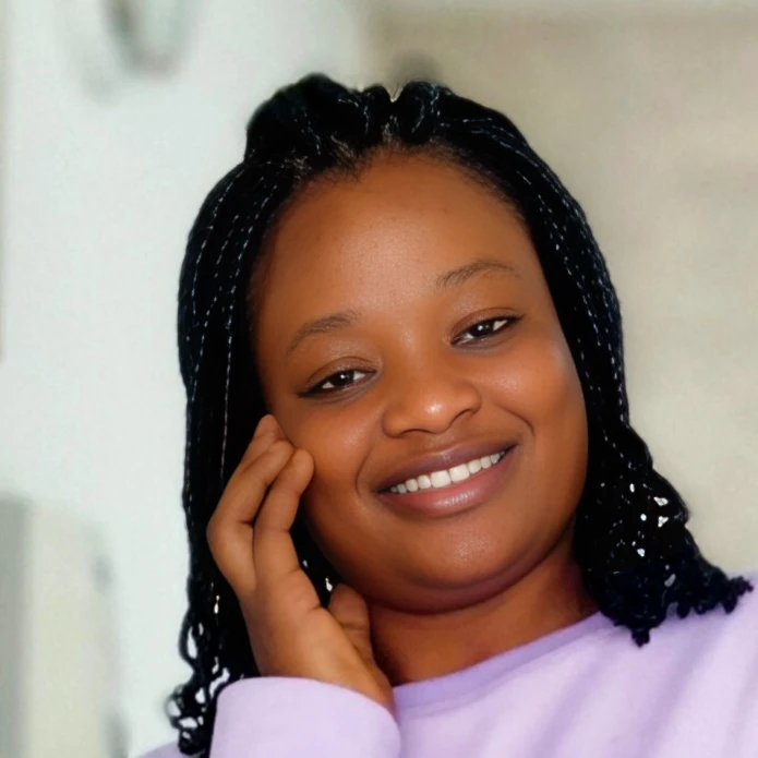 Mhoh - Ghanaian Nanny / Maid