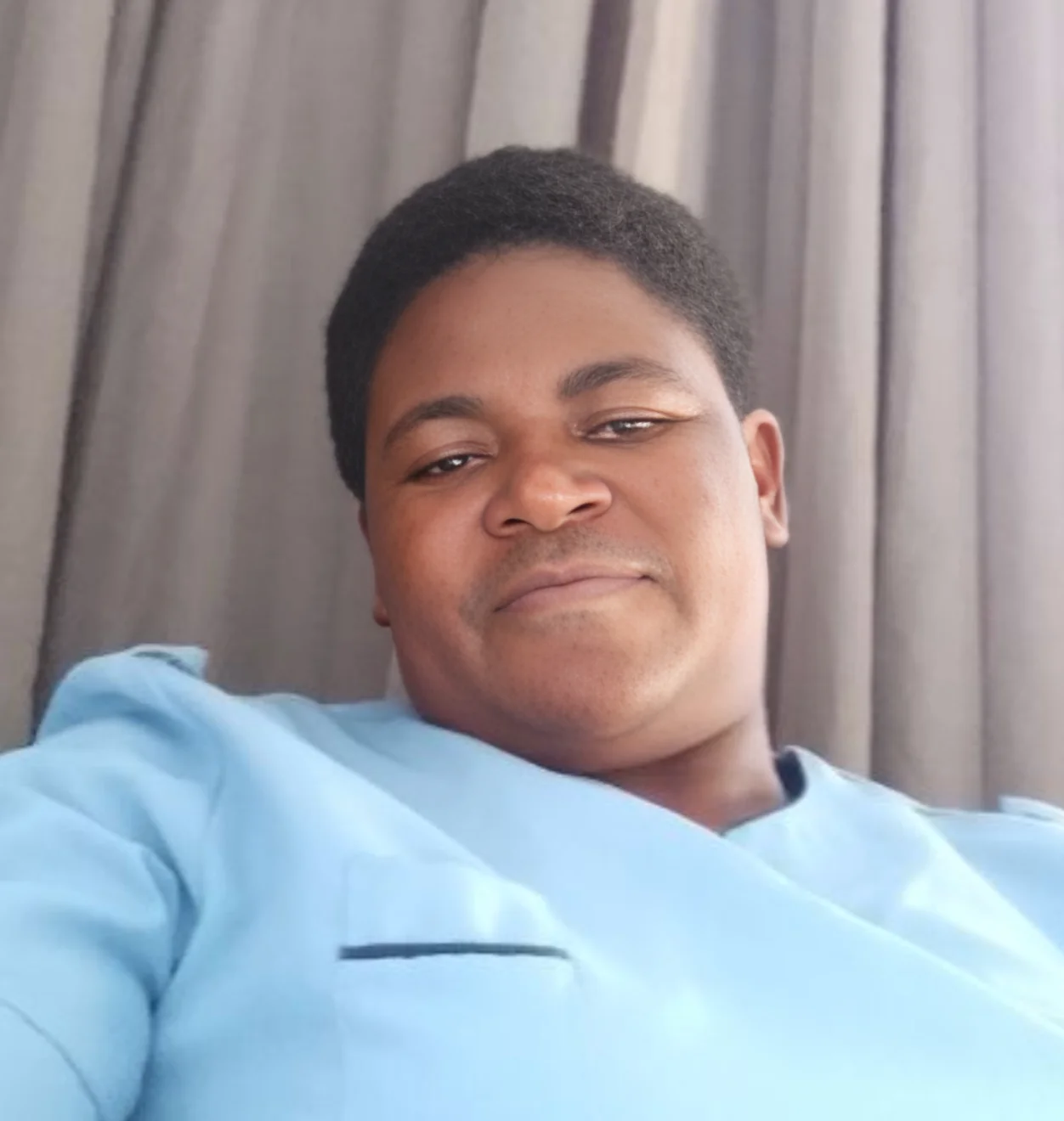 Ladywine - Zimbabwean Nanny