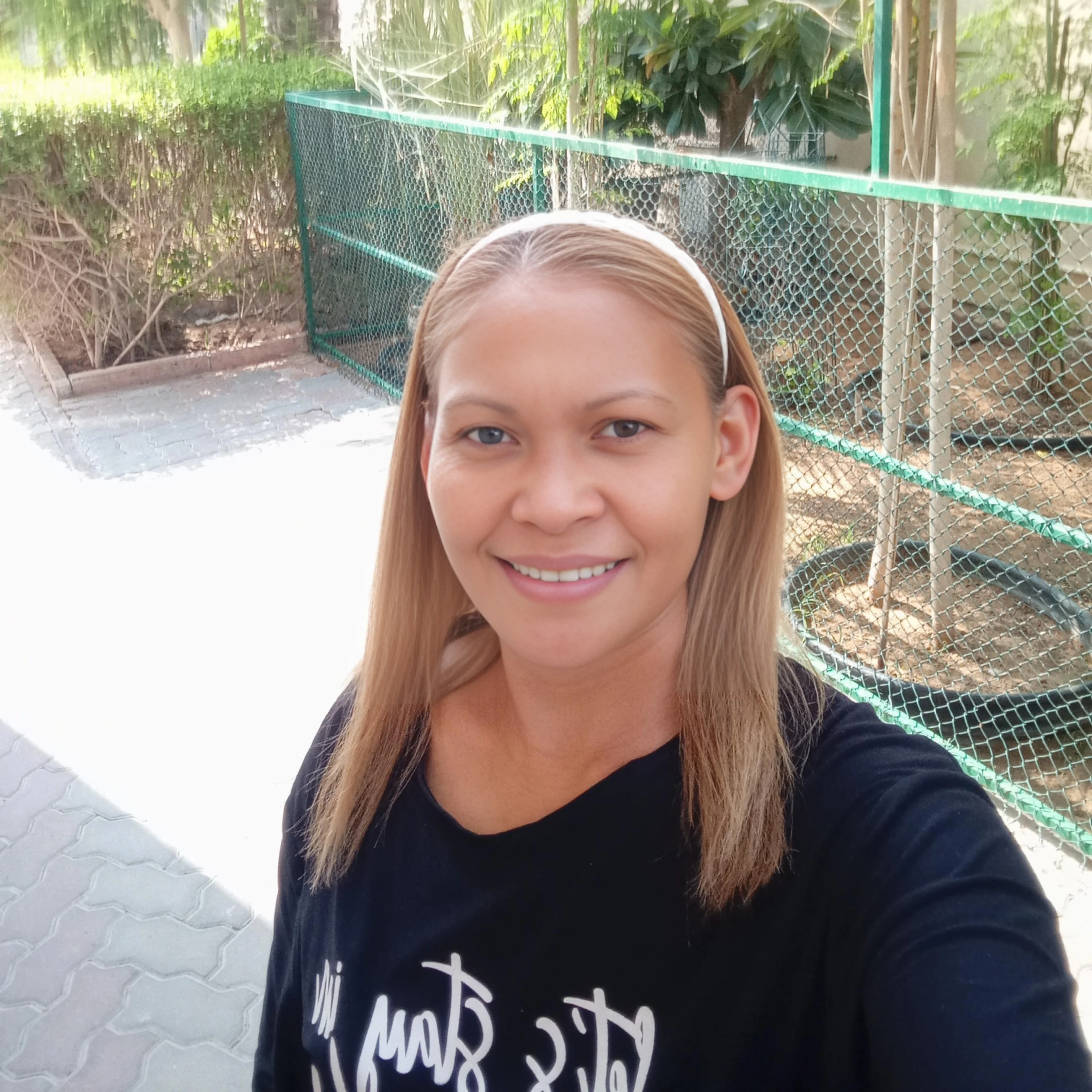 Evelyn - Filipino Nanny / Maid