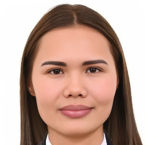 Lendie - Filipino Nanny / Maid