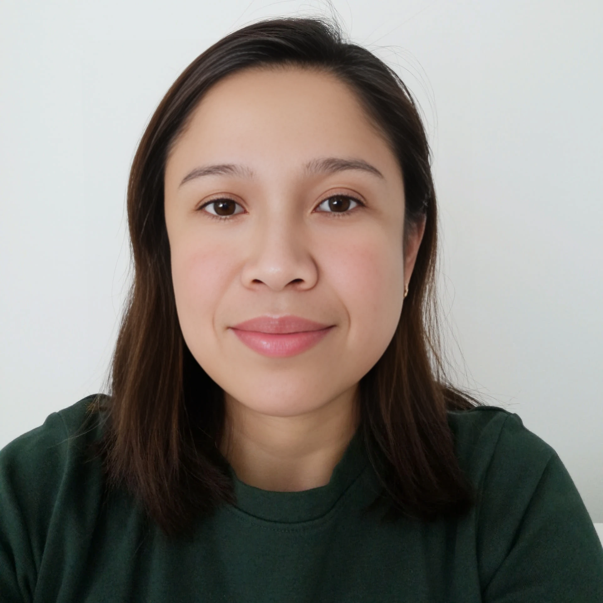 Myrell - Filipino Nanny / Maid