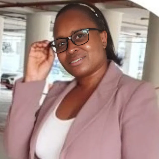 Ebbie - Kenyan Maid