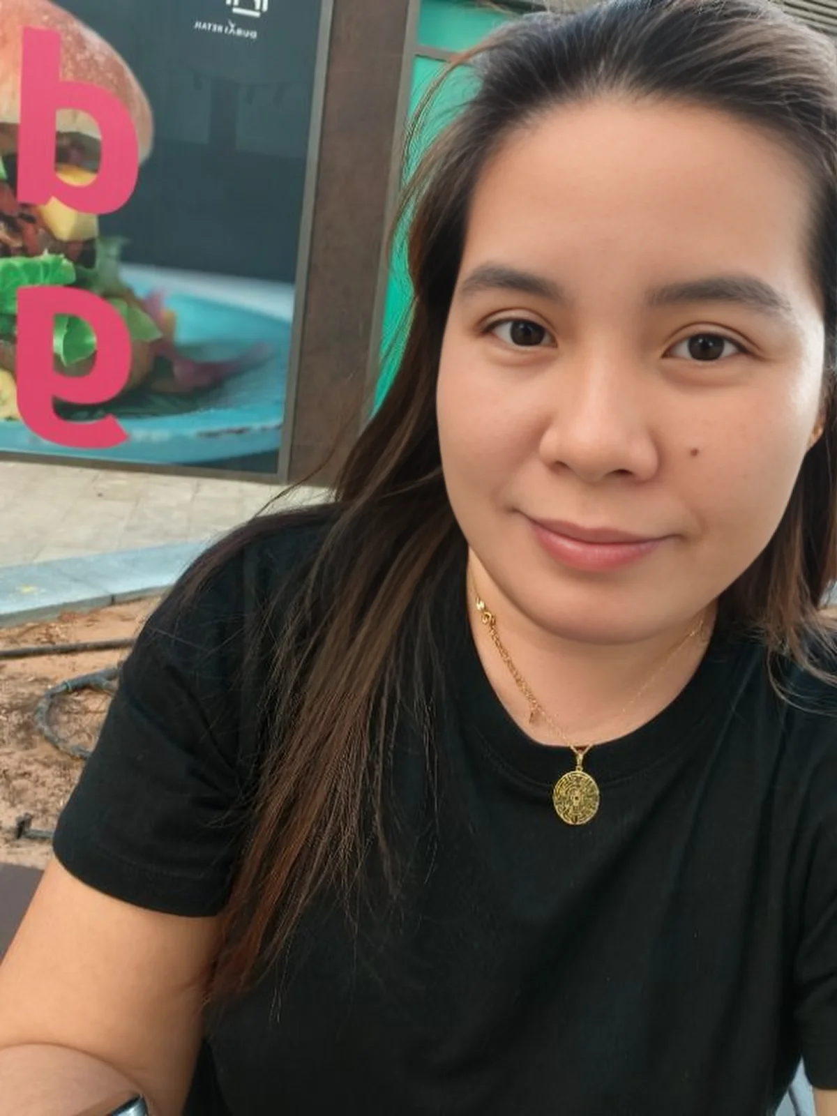 Analiza - Filipino Maid