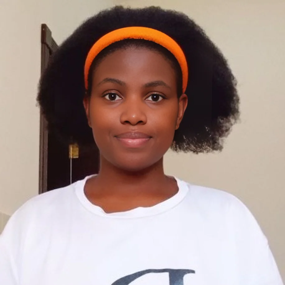 Gloria - Ugandan Nanny / Maid