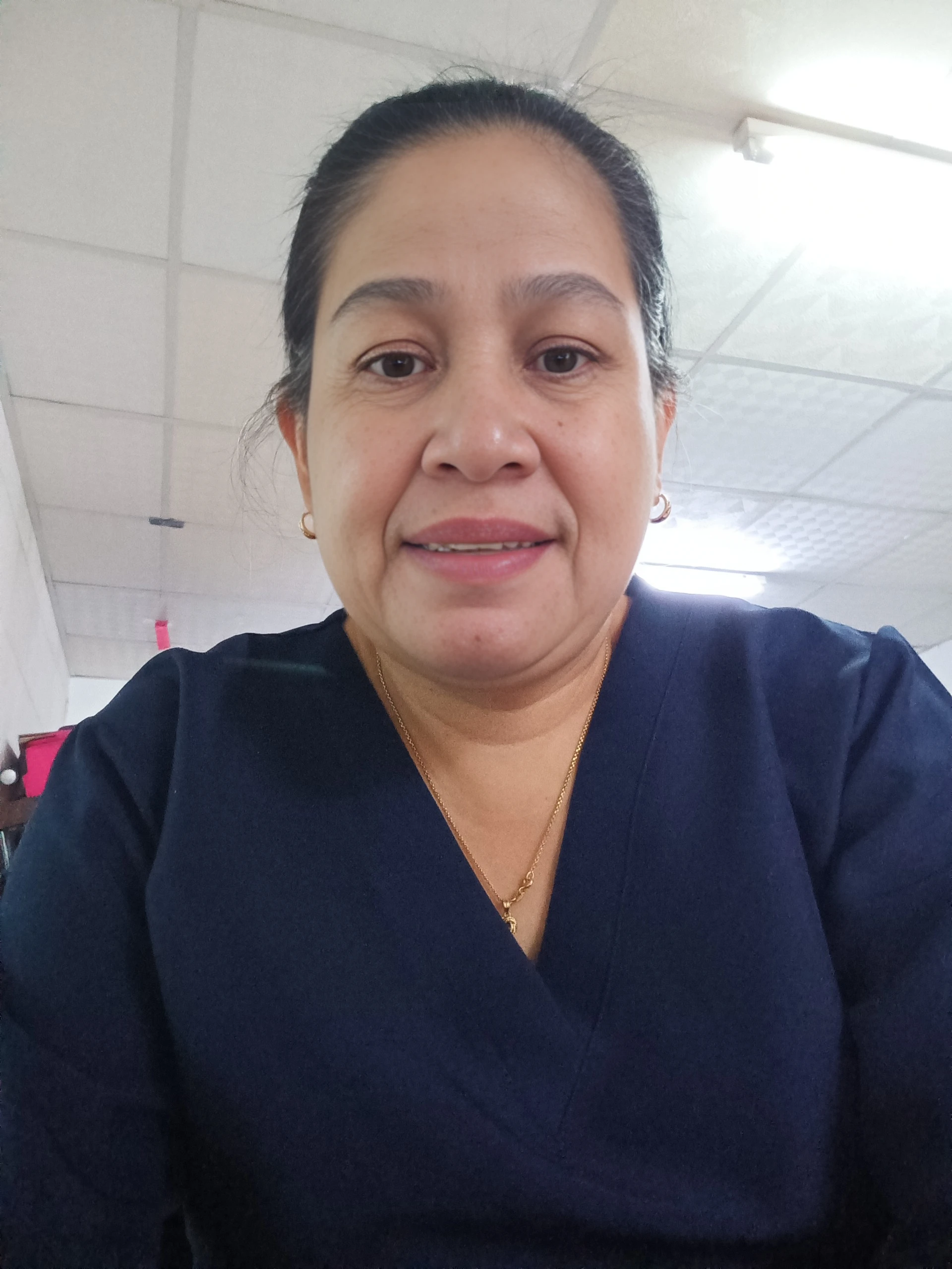 May - Filipino Nanny / Maid