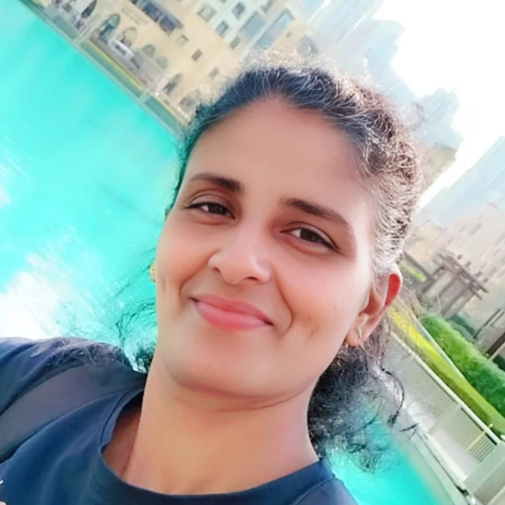 Nadisha - Sri Lankan Nanny / Caregiver