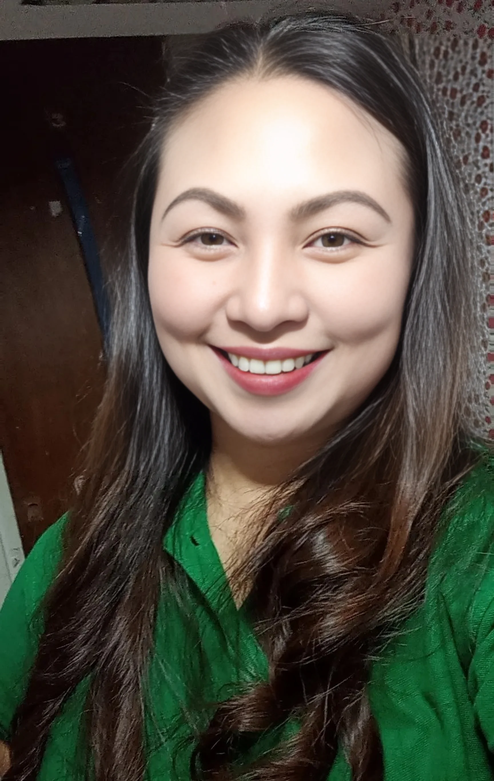 Jonalyn - Filipino Nanny / Maid / Eldercare