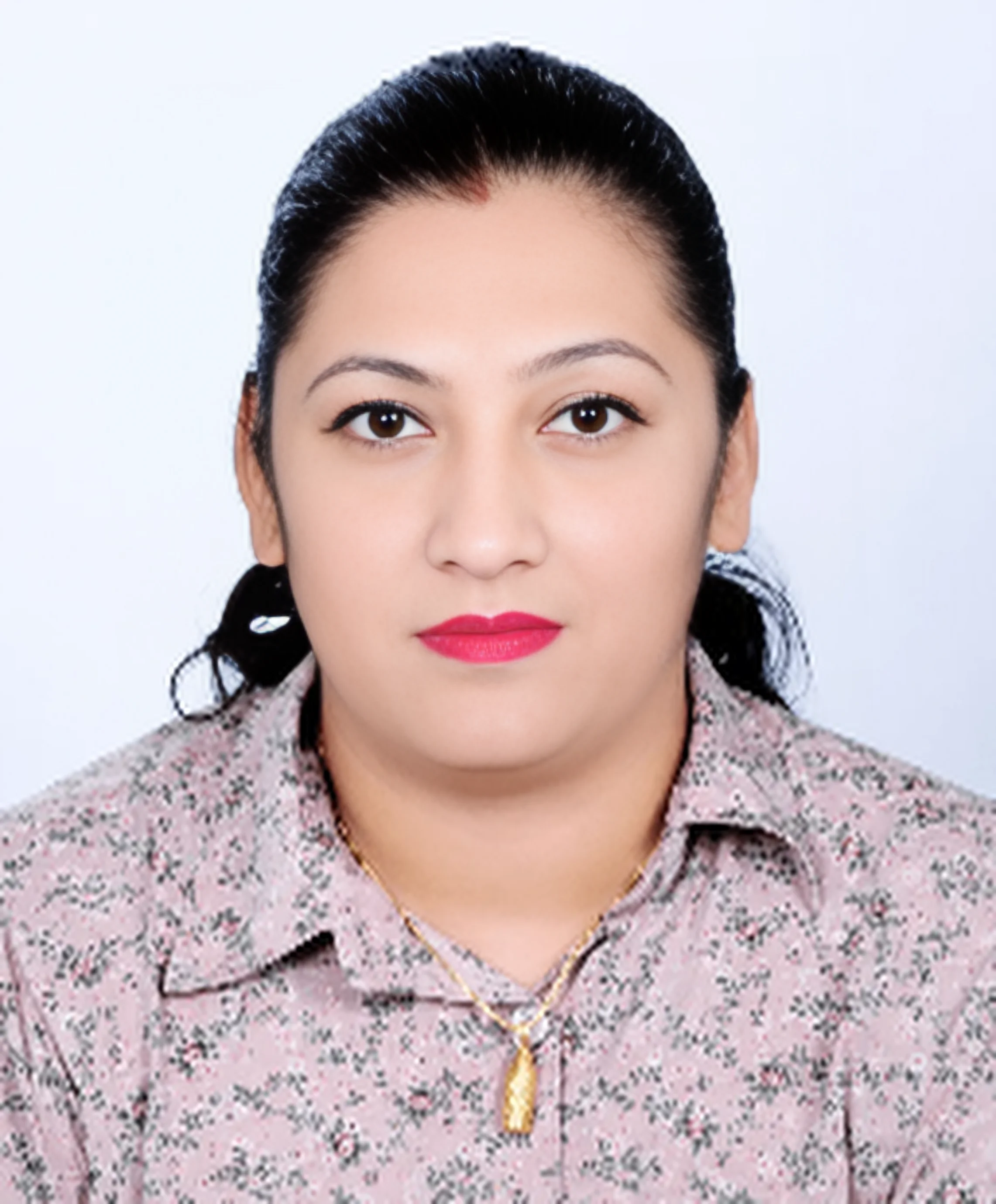 Roma - Nepali Maid