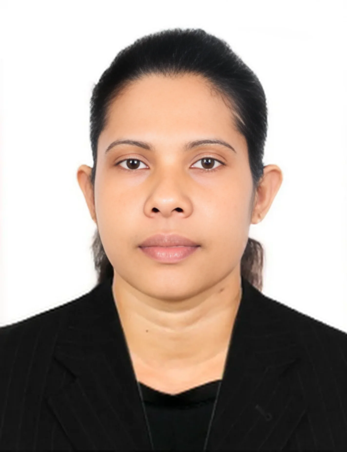 Niluka - Sri Lankan Maid