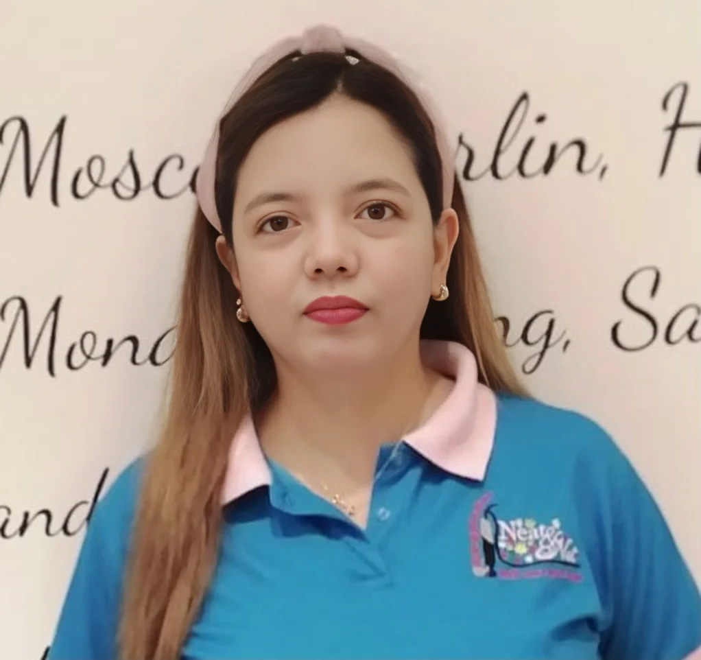 Arlyn - Filipino Maid