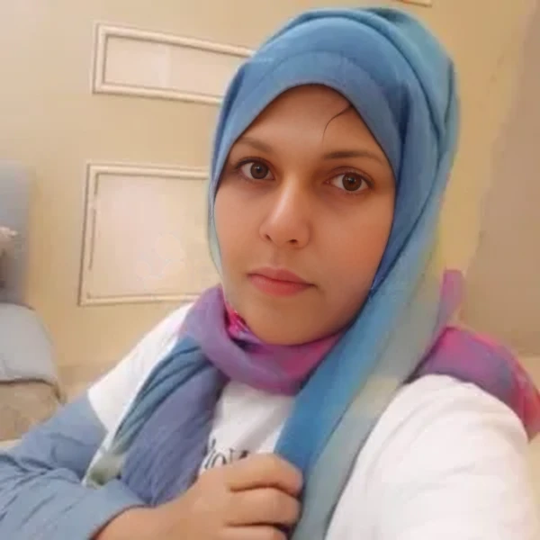 Farah - Pakistani Maid