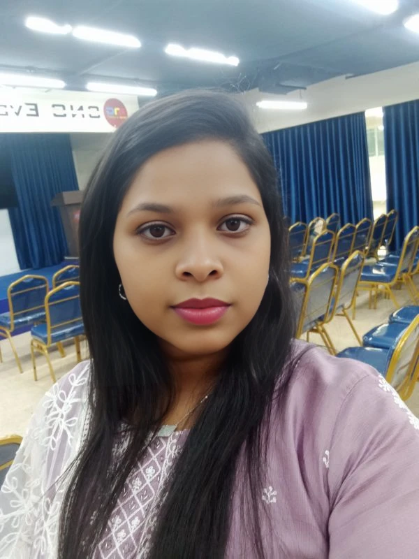 REBECCA - Sri Lankan Maid