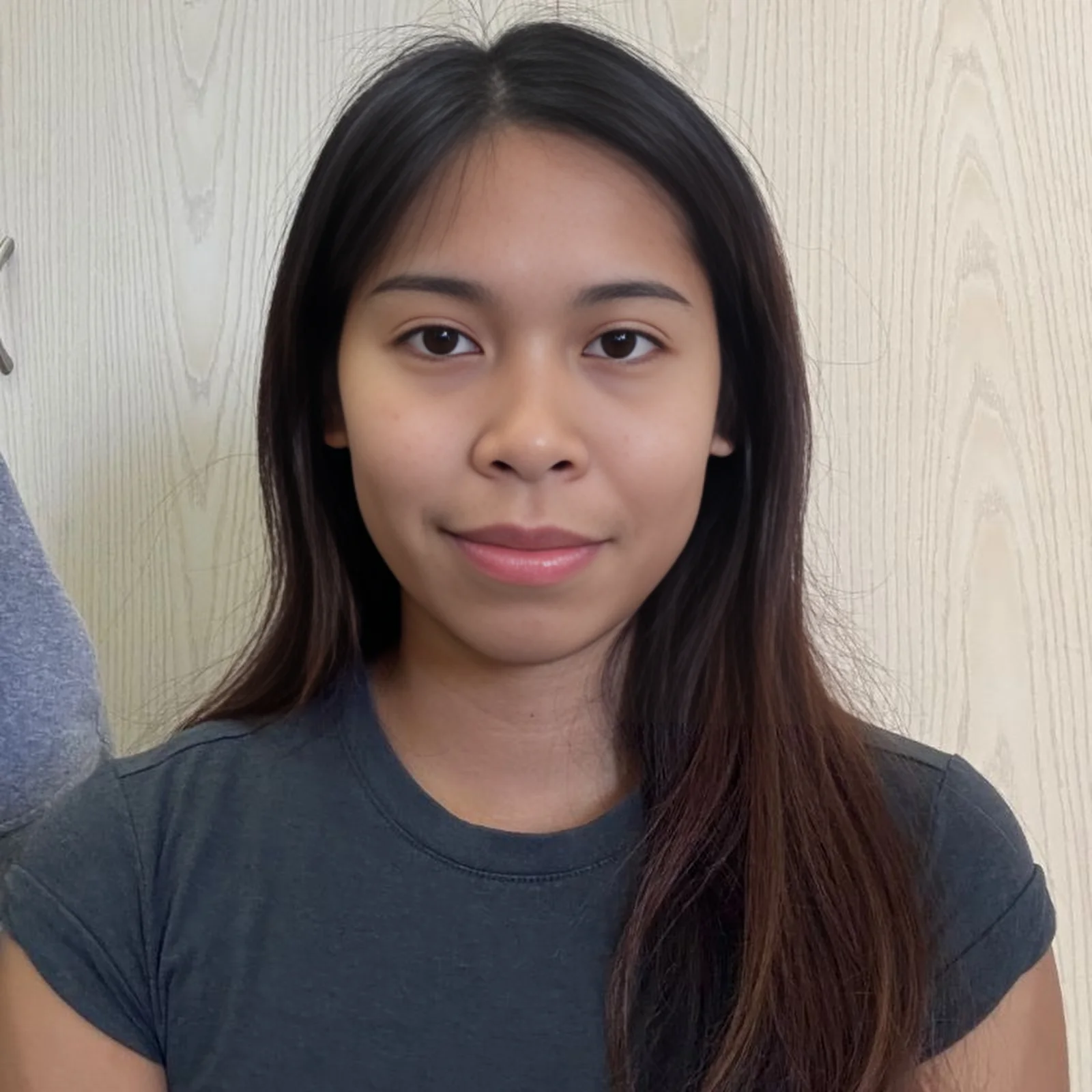 Argie - Filipino Maid