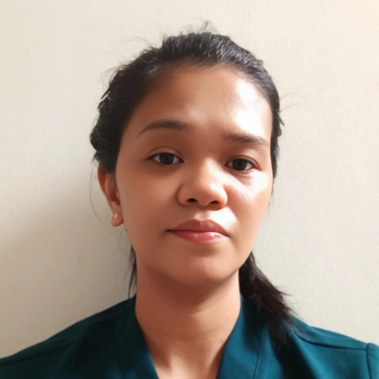 Jenilyn - Filipino Nanny