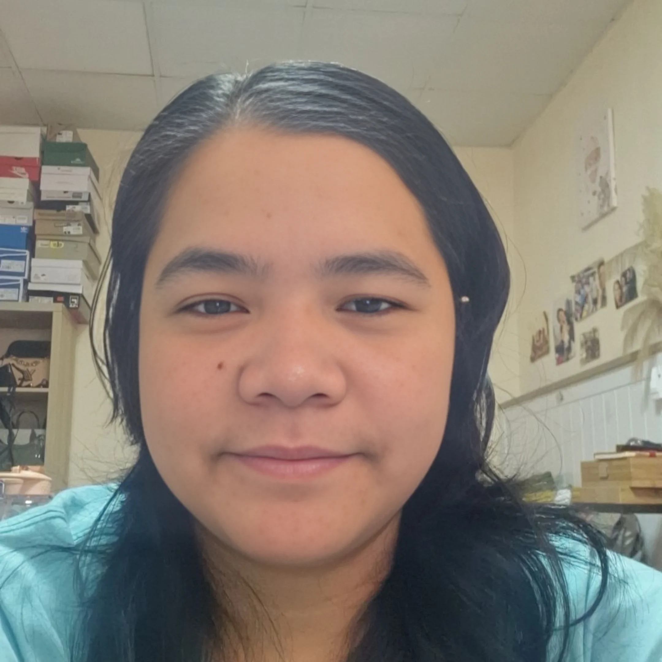 Aprilyn - Filipino Maid