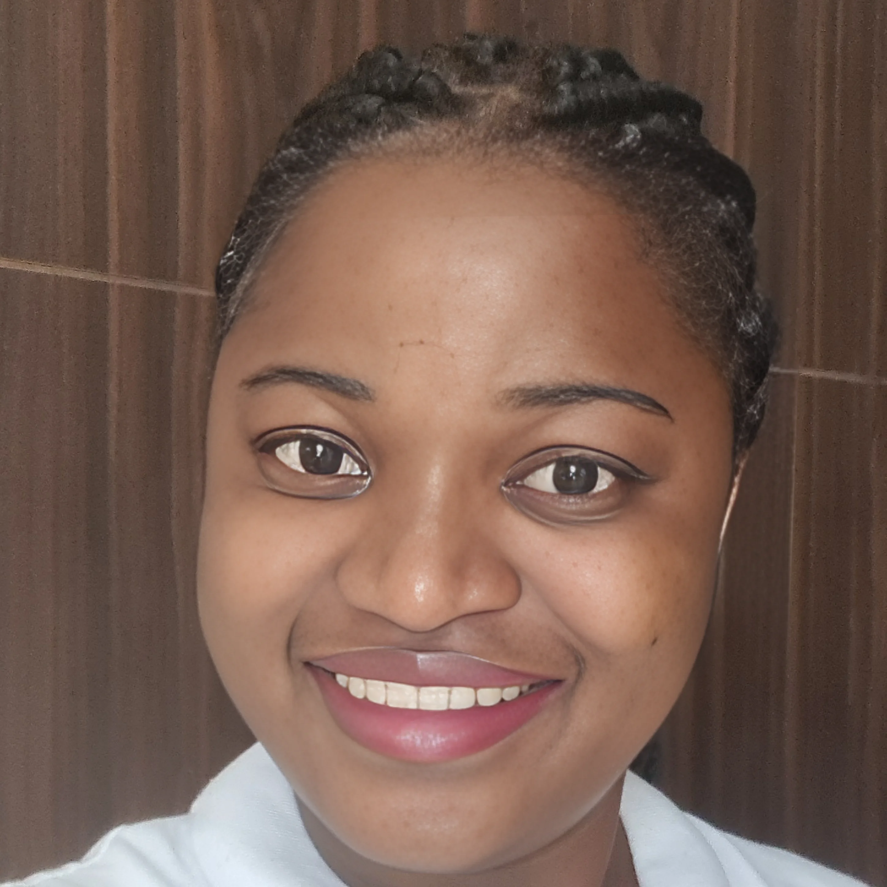 Olga - Zimbabwean Nanny