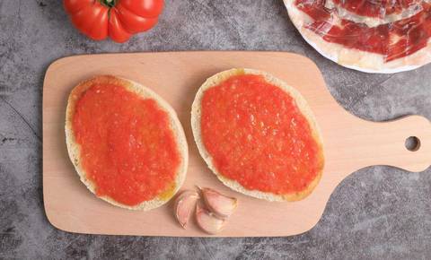 ▷ Descubre el Pan de Proteína de Tomate y Oliva