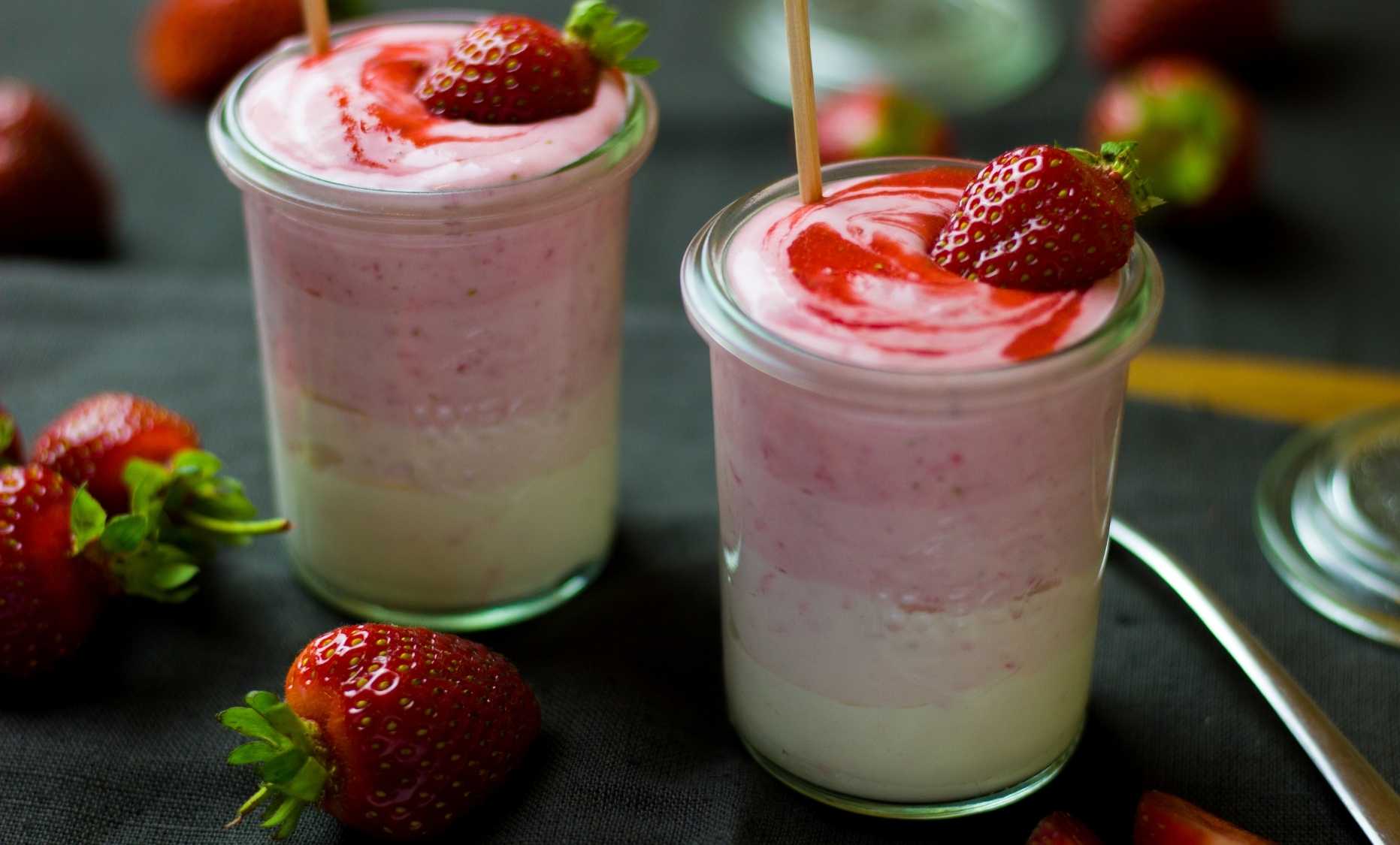 Smoothie' de yogur y fresas