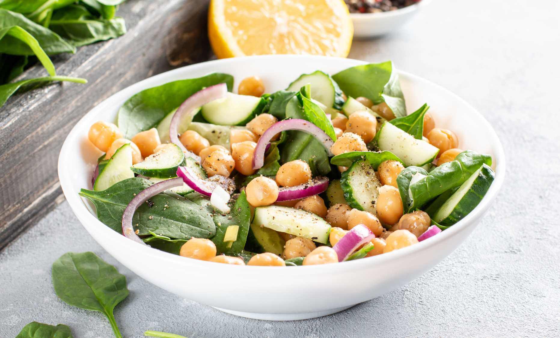 Ensalada De Garbanzos y Queso Feta 4 1006687