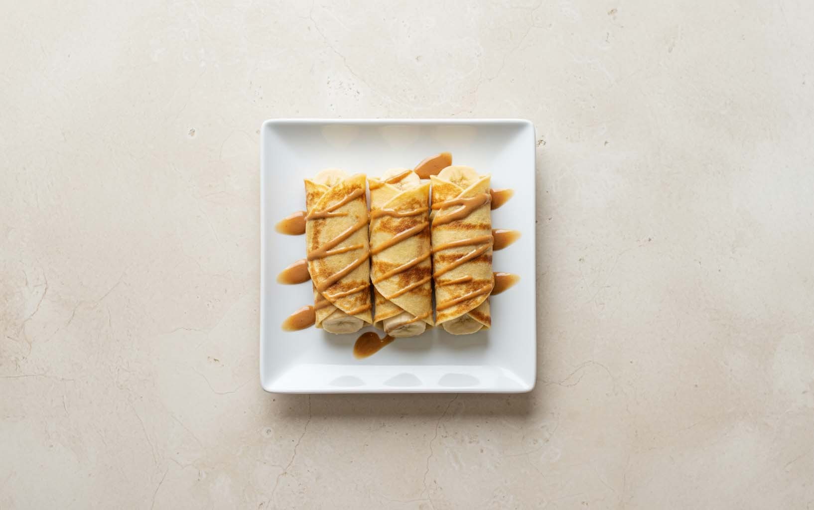 Crepes con Mantequilla de Maní y Plátano