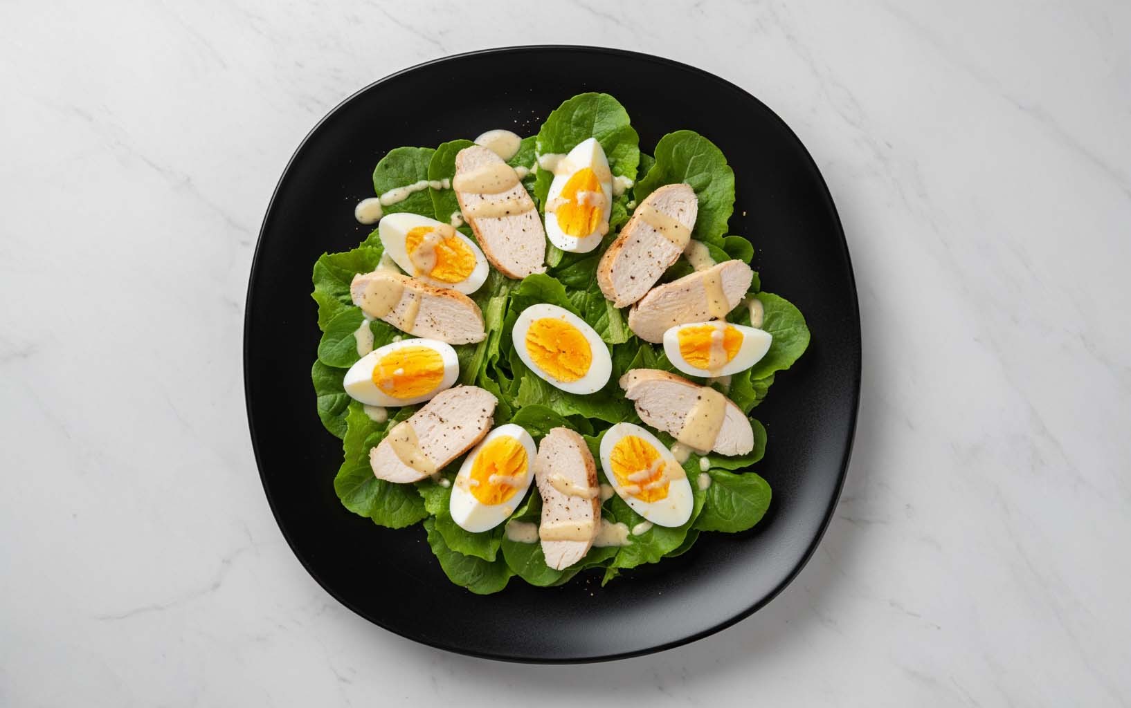Ensalada de Pollo y Huevo