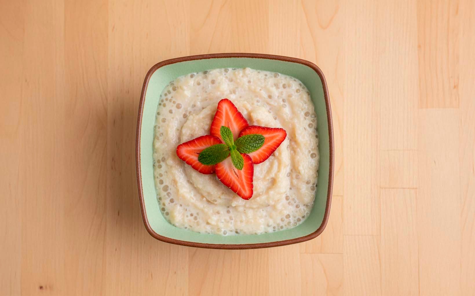 Pudín de Yuca y Fresas