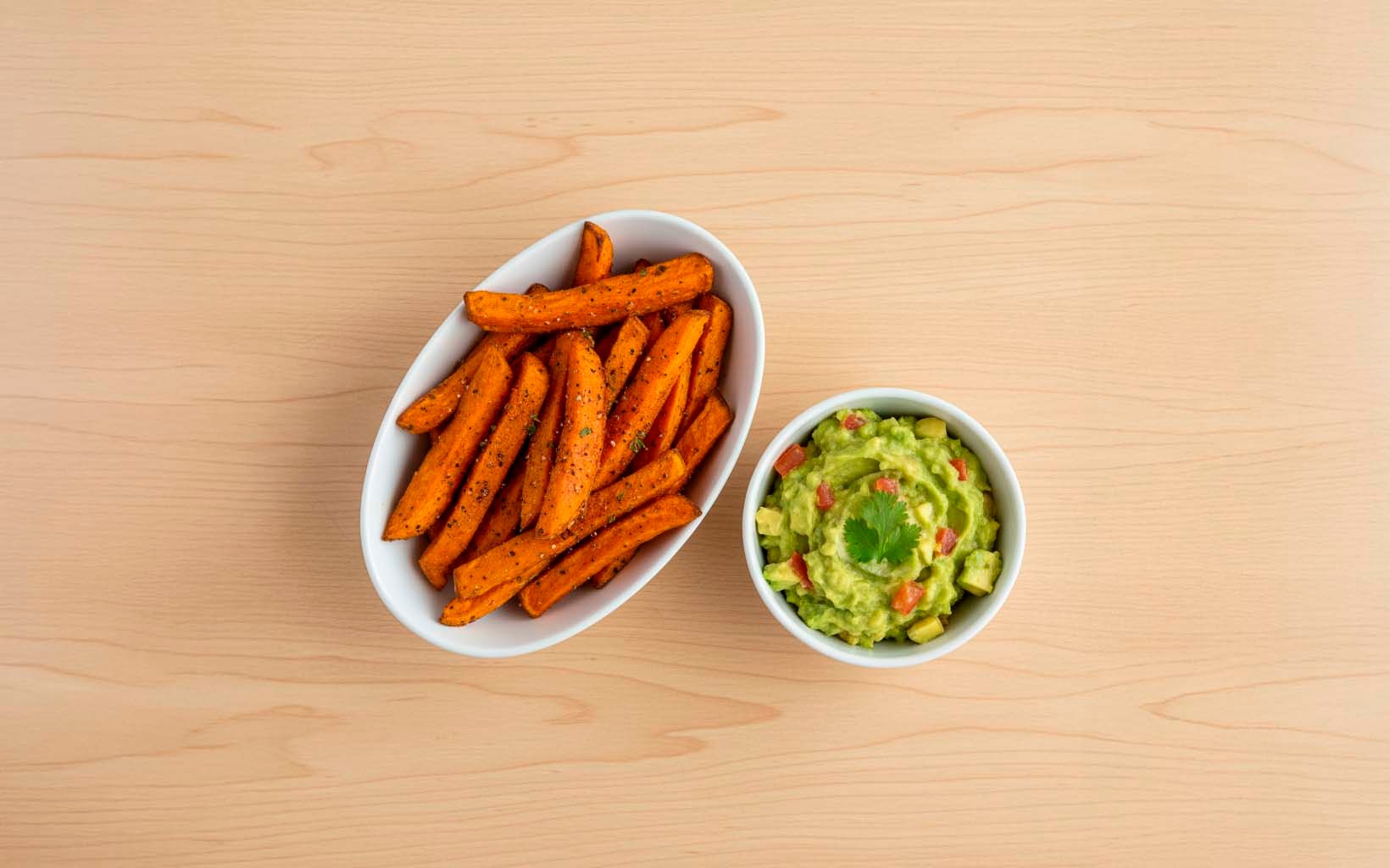Bastones de Camote al Horno con Guacamole