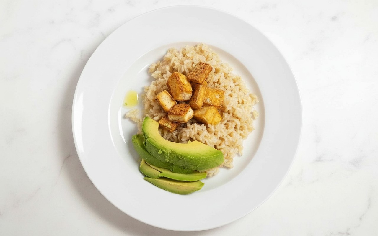 Tofu a la Plancha con Arroz y Palta