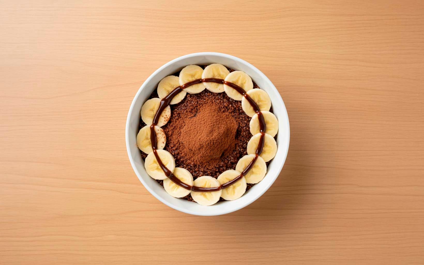 Bowl Vegano de Quinua con Chocolate y Plátano