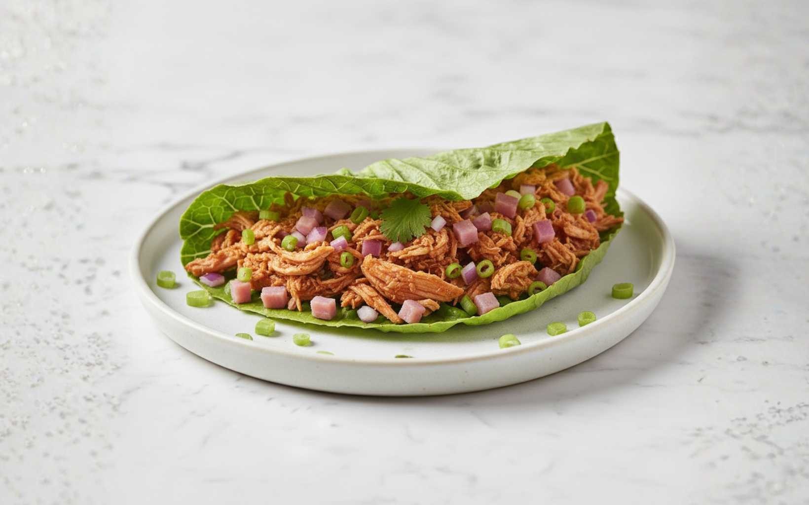 Taco de Lechuga con Pollo y Jamón