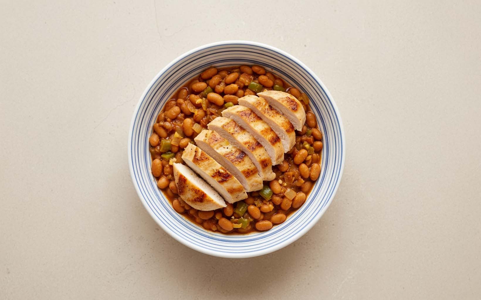 Guiso de Frijoles con Pollo al Limón