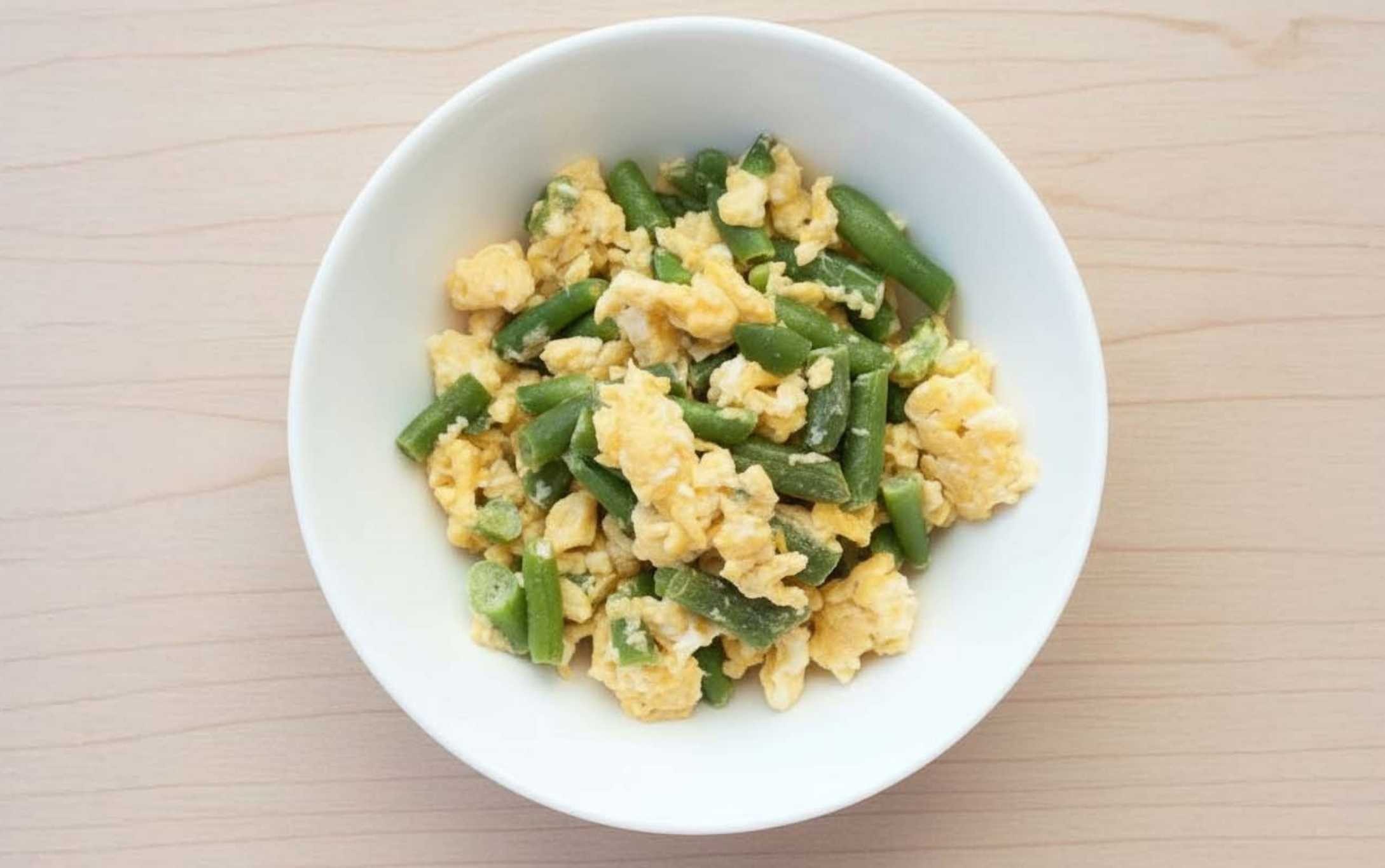 Scrambled Eggs with Green Beans