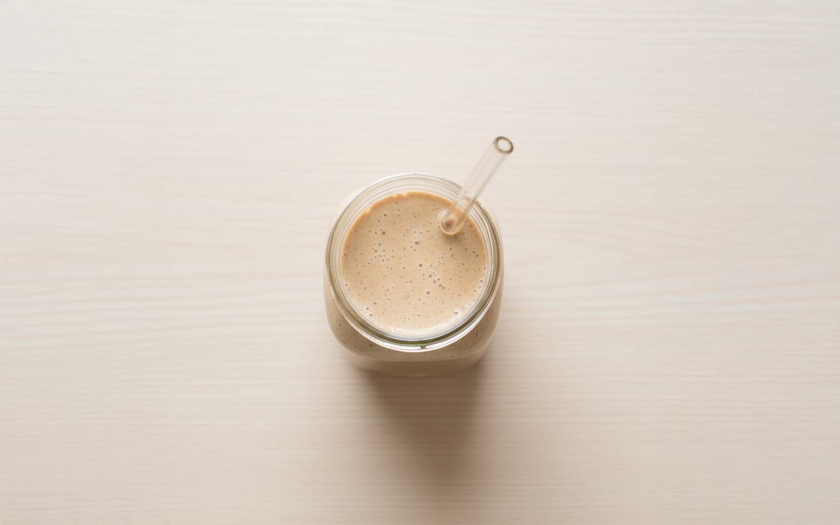 Banana, Peanut, Oats and Milk Protein Smoothie