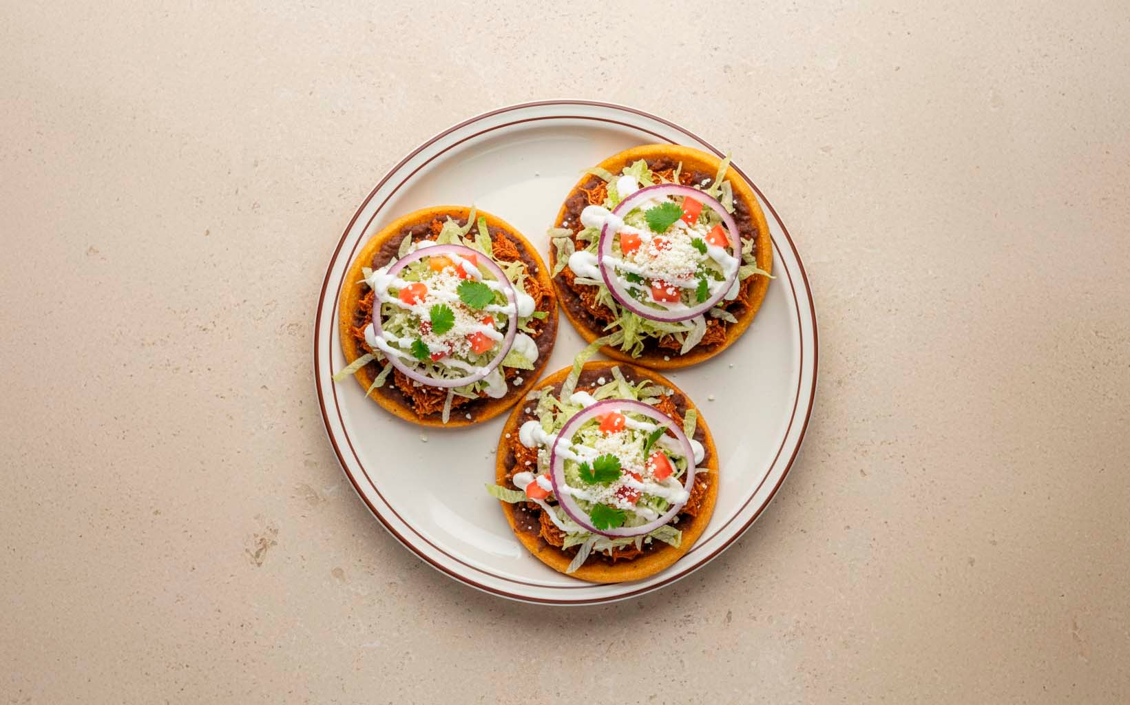 Sopes de Carne