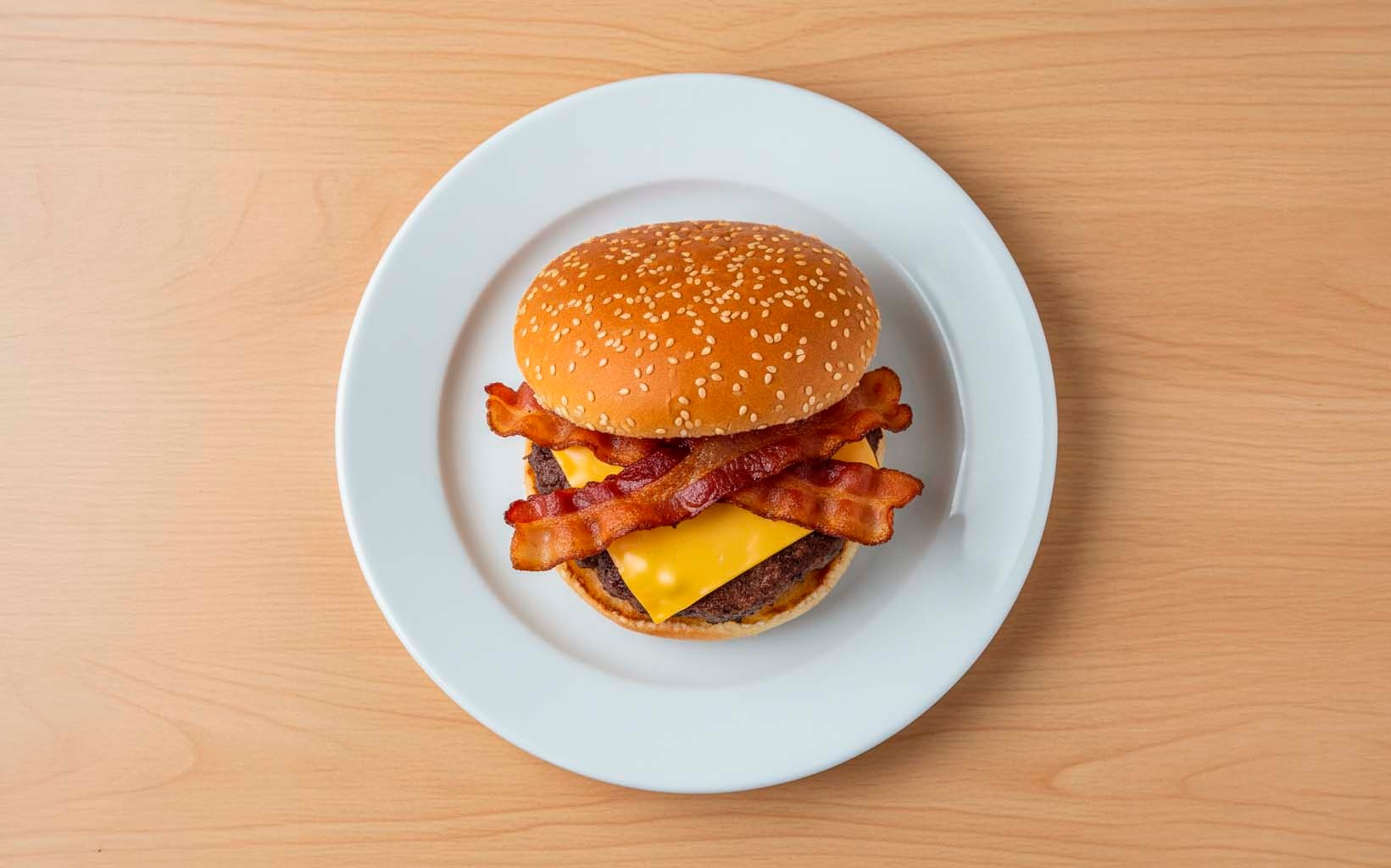 Hamburguesa con Queso y Tocino