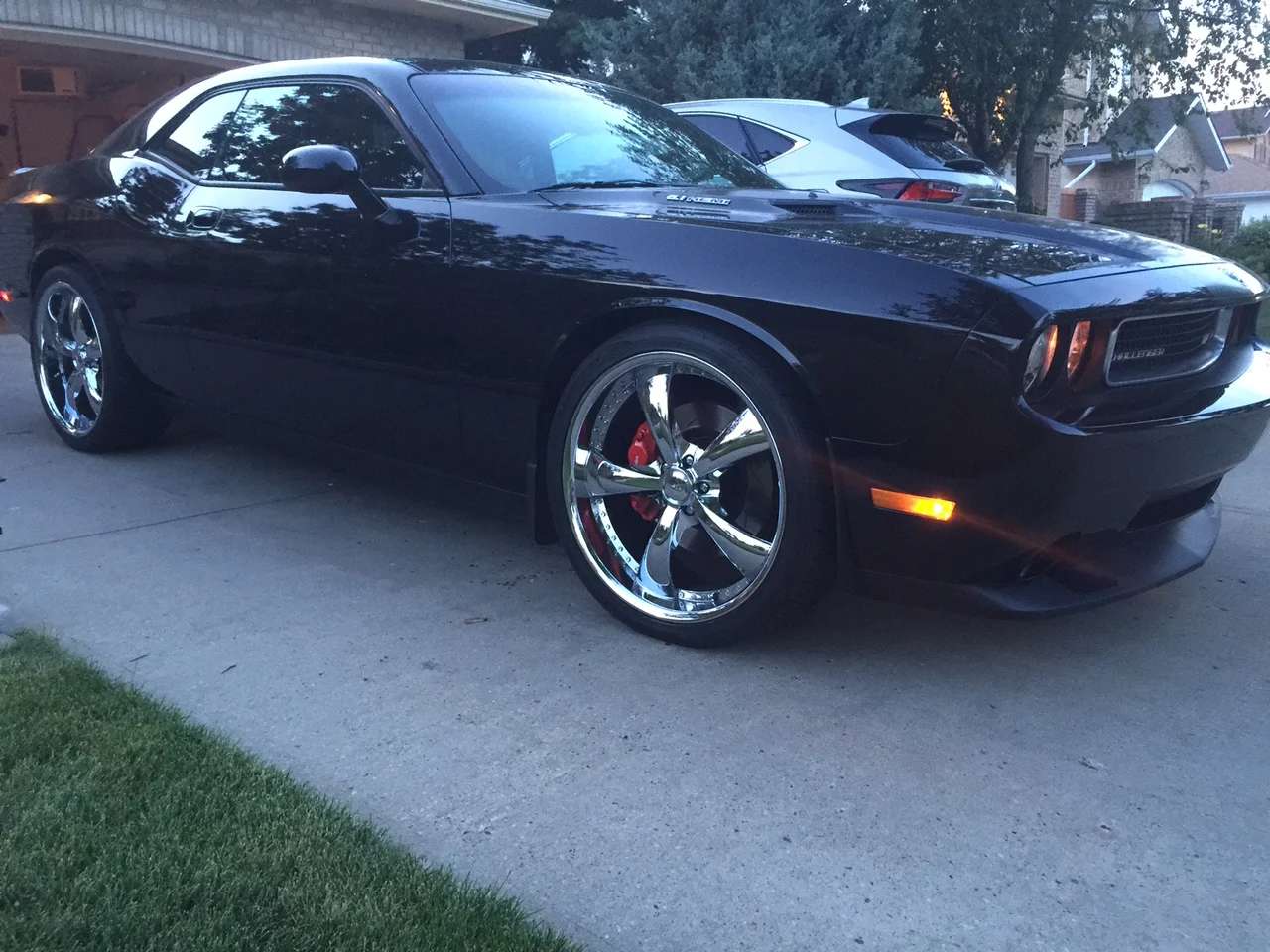 2014 Dodge Challenger · Zenetti Wheels Zenetti Five Chrome · 22x9