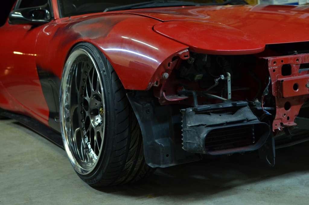 1993 Mazda RX-7 fitted with VS-XX 18x13 20mm wheels