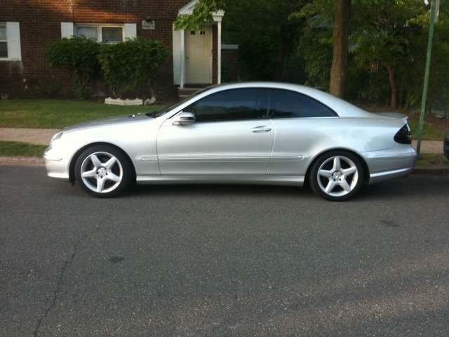 2004 Mercedes-Benz C230 fitted with CLS AMG Reps Silver 17x8 35mm wheels