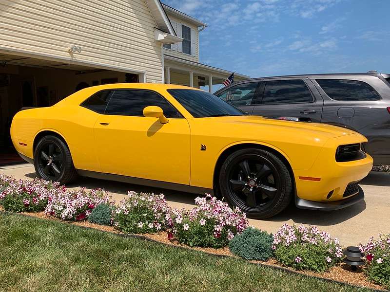 2018 Dodge Challenger · Custom Offsets Centerline 635B · 20x9