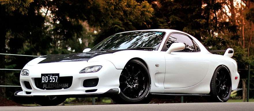1994 Mazda RX-7 fitted with CE28N 18x9.5 22mm wheels