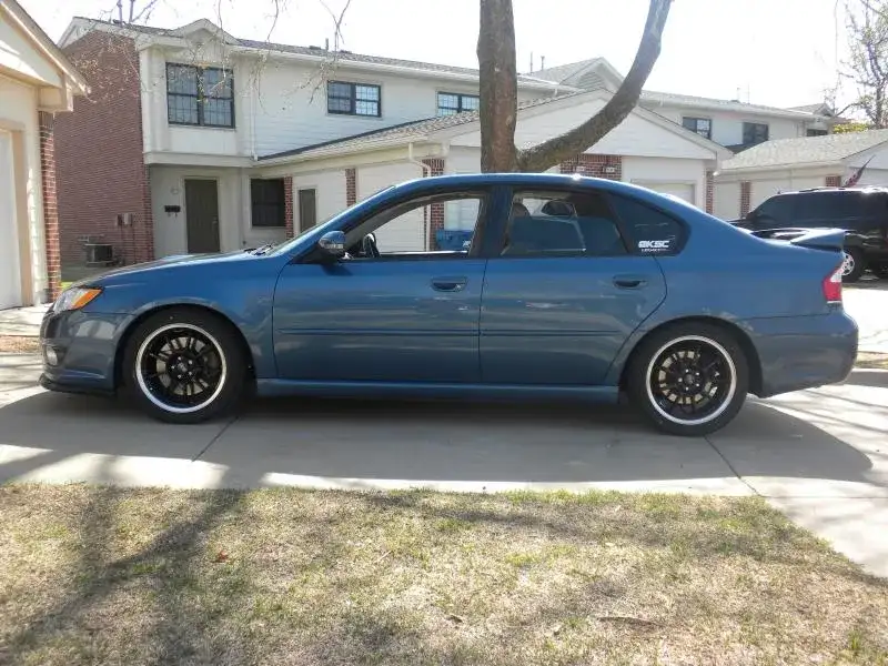 2008 Subaru Legacy fitted with Alleggerita HLT 17x8 48mm wheels