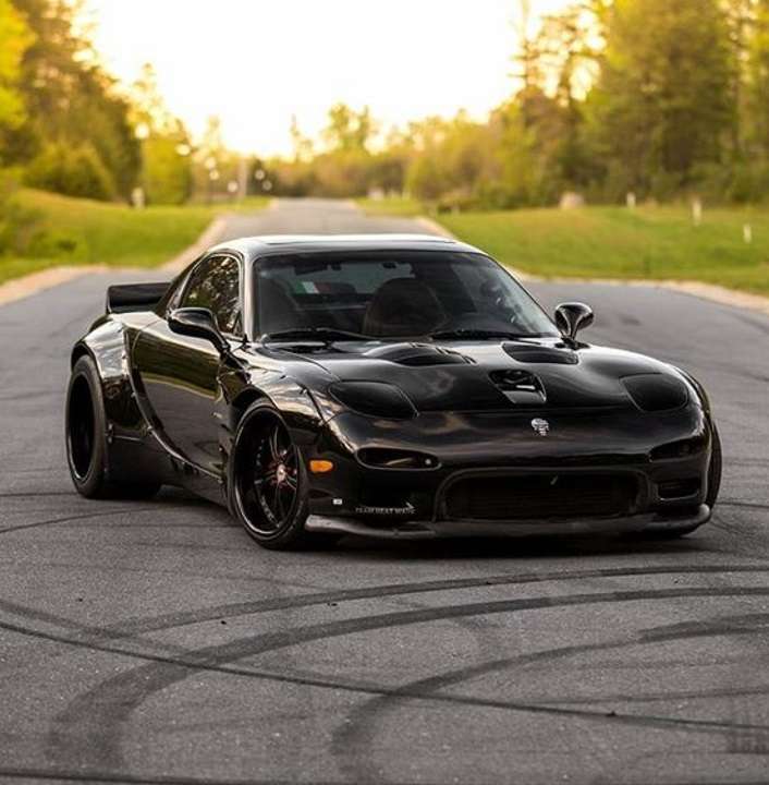 1995 Mazda RX-7 - Work Wheels Work Bersaglio 5 18x10 +7, 255/35R18, stock suspension, Fenders Rolled