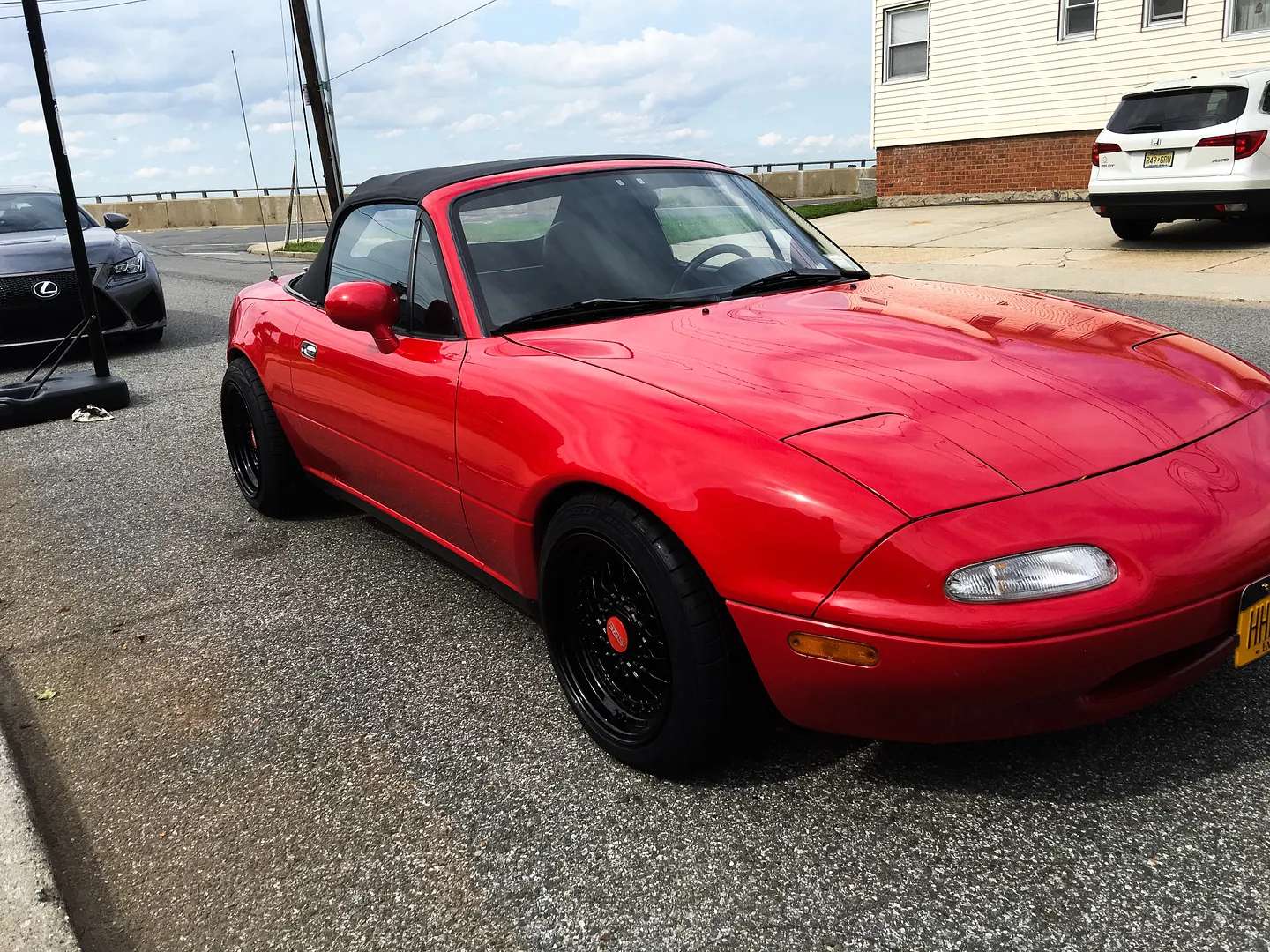 1994 Mazda Miata fitted with RS 15x8 24mm wheels