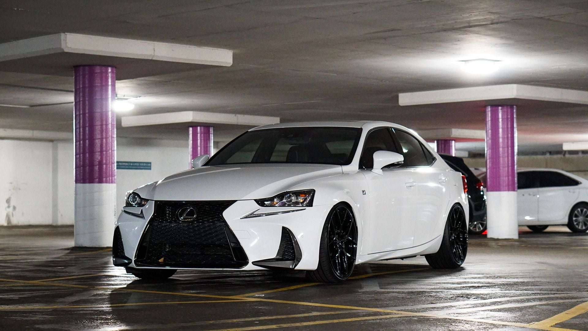 2015 Lexus IS250 fitted with HF-5 20x9 32mm wheels