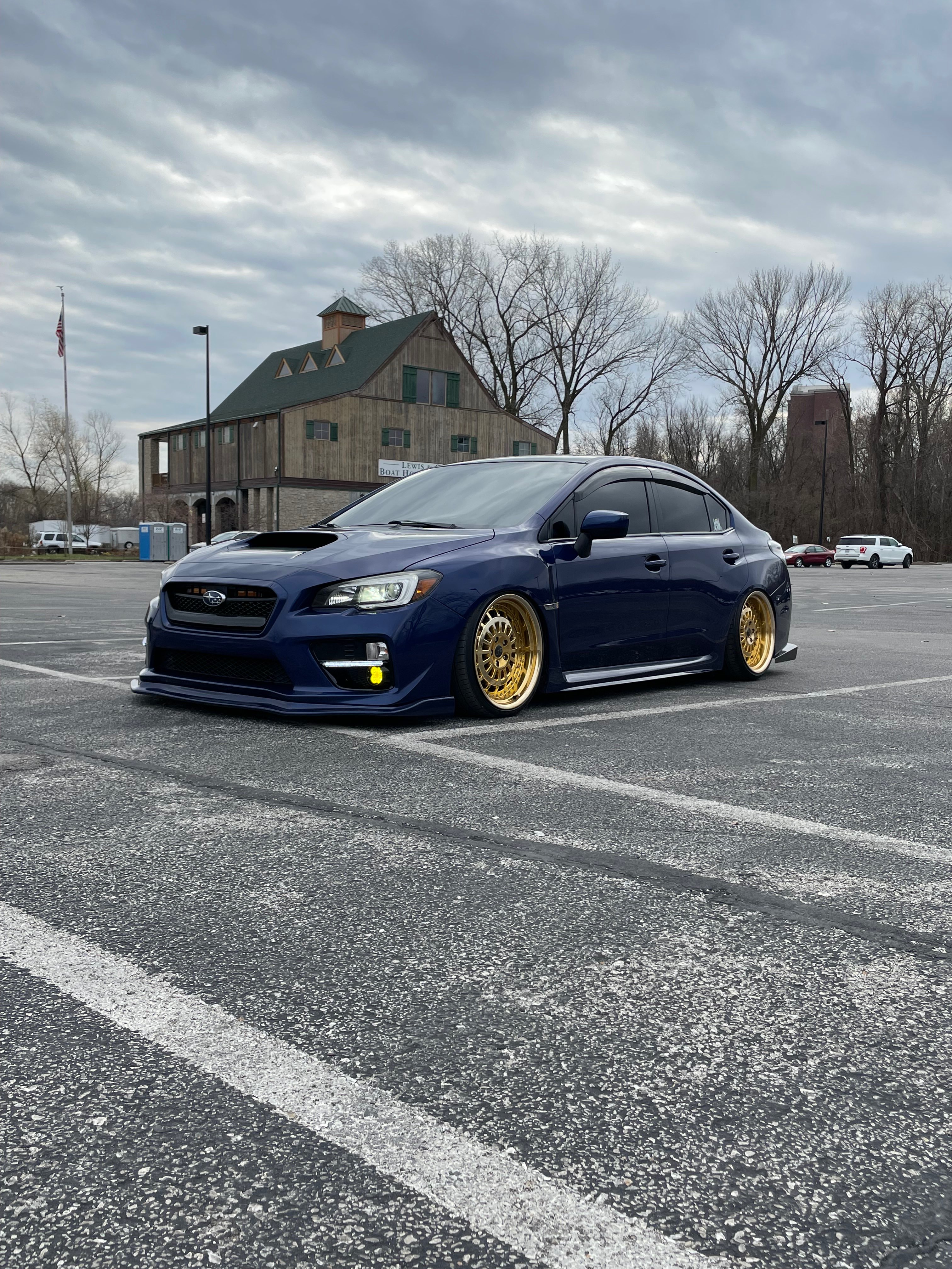 2016 Subaru WRX, on Jnc 46 19x9.5 +20, Toyo TOY Proxes A20 235/35R19, Air Lift Performance air suspension