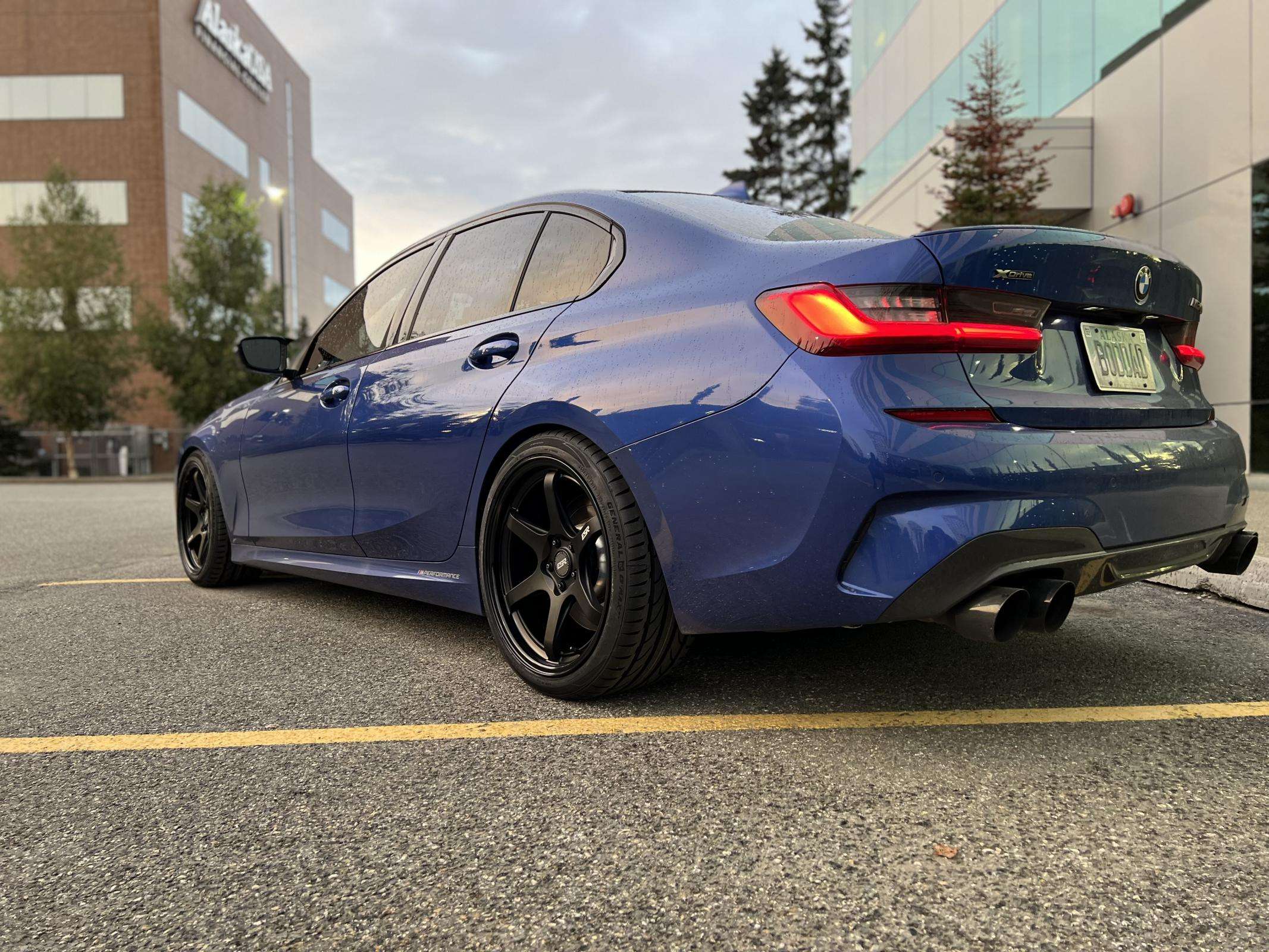2021 BMW M340i fitted with AP6 19x9.5 22mm wheels