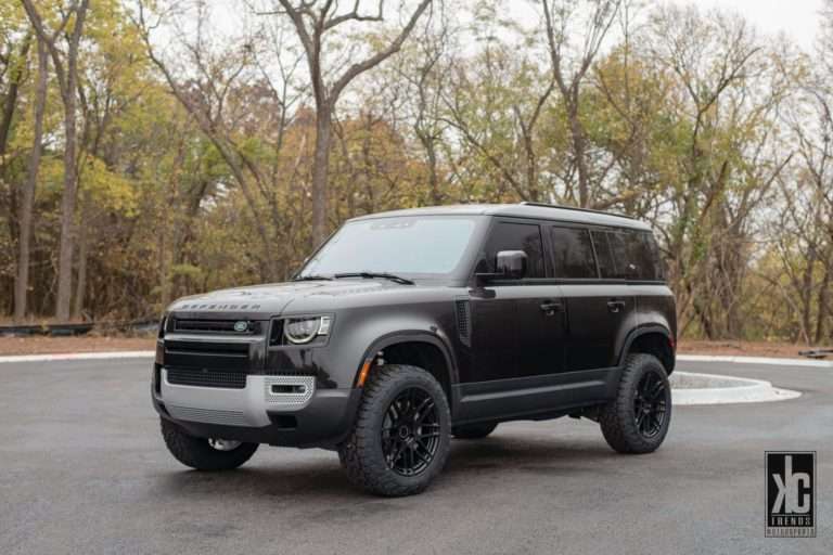 2020 Land Rover Defender 110 fitted with BD-F12 20x8.5 47mm wheels