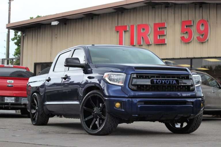 KMC KM651 SLIDE 5X127 22X9.5 +15 GLOSS BLACK | ThreePiece.us