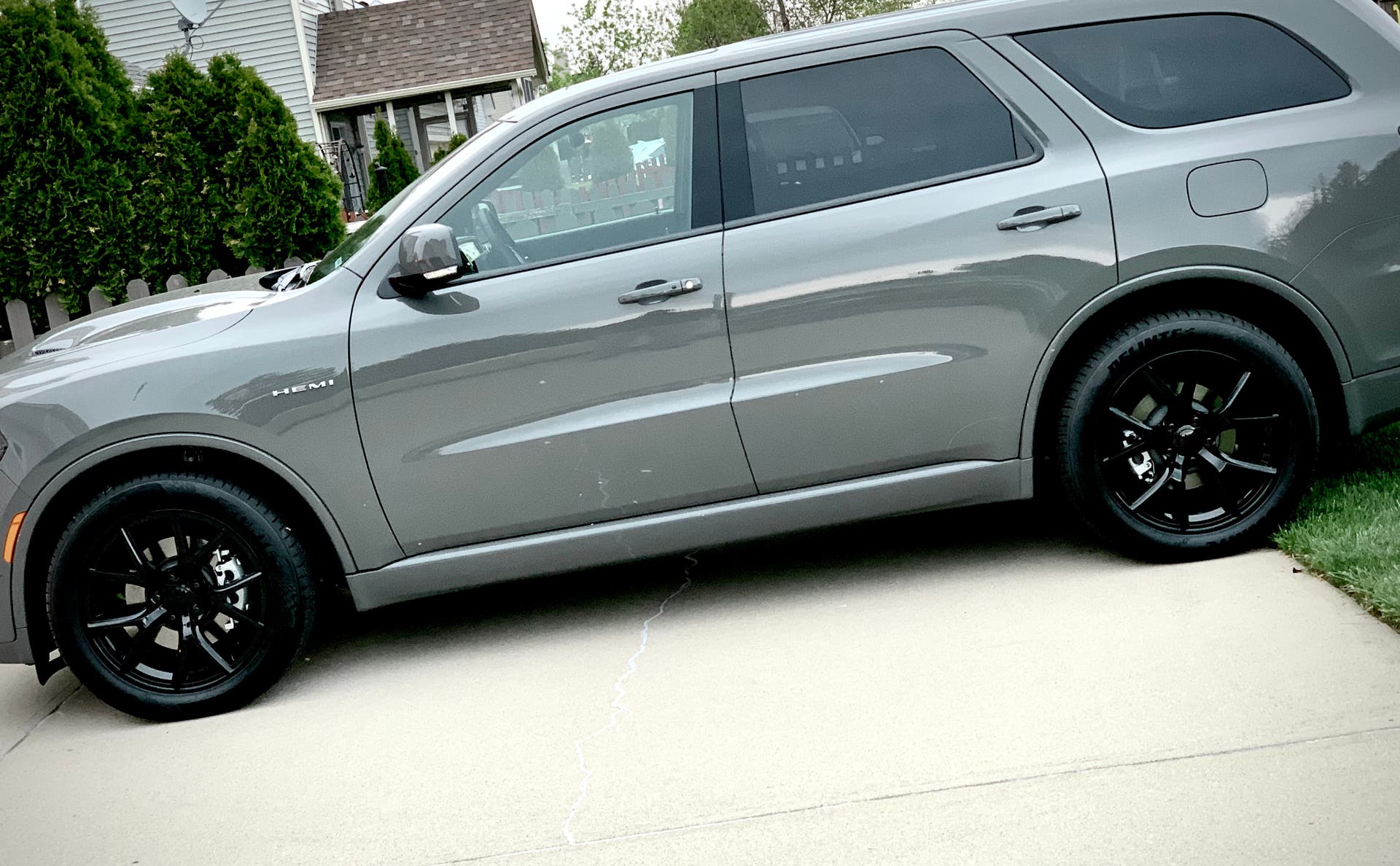 2021 Dodge Durango, on Dodge TrackHawk 20x9 +35, 265/50R20