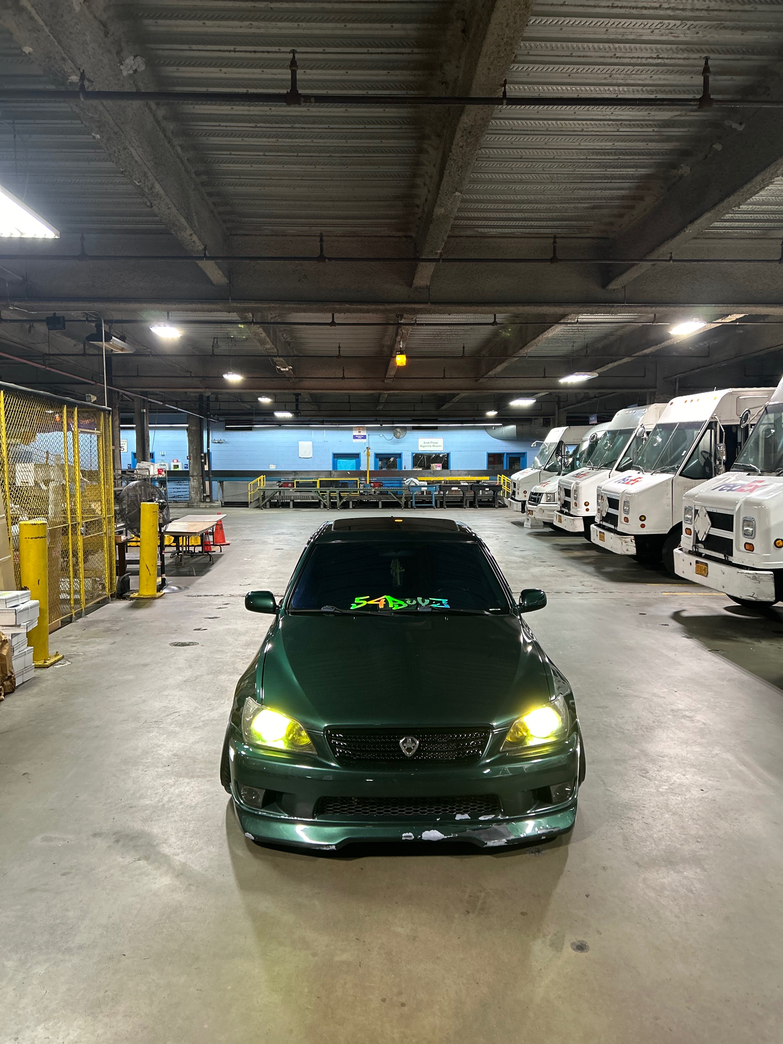 2001 Lexus IS300 fitted with VS-XX 18x10 7mm wheels